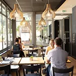 Logis Restaurant De France מלון Saint-Geniez-dʼOlt
