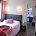 מלון Logis Restaurant De France 3*