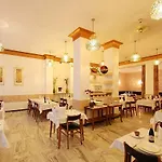 Logis Restaurant De France Hotel