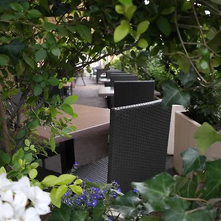 Szálloda Logis Restaurant De France