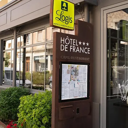 Logis Hotel Restaurant De France 3* Saint-Geniez-d'Olt