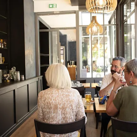 Logis Restaurant De France Szálloda Saint-Geniez-dʼOlt