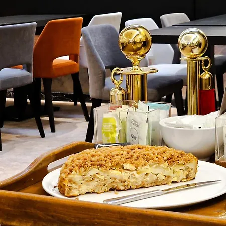 Hotel Logis Restaurant De France 3*