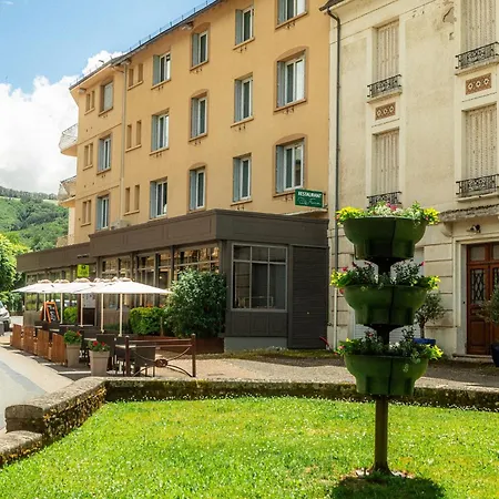 Logis Restaurant De France Saint-Geniez-dʼOlt