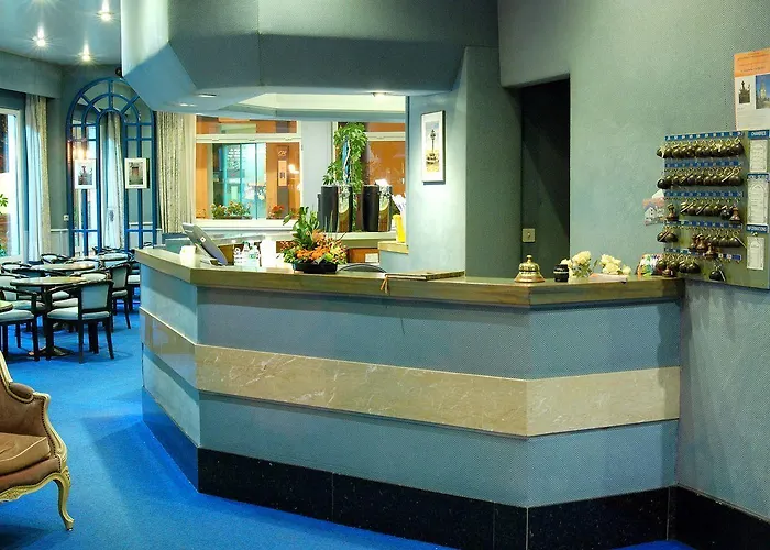 Logis Restaurant De France Hotel