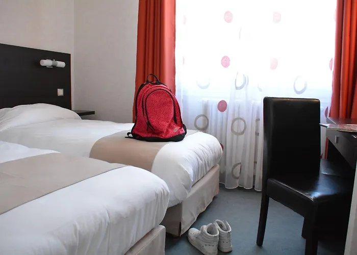 Hotel Logis Restaurant De France 3*