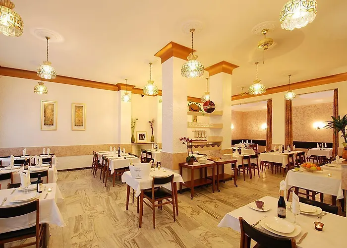 Logis Restaurant De France Hotel