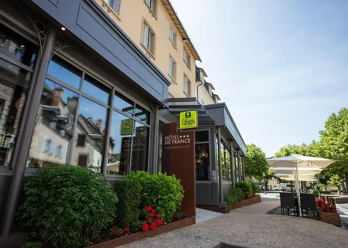 Logis Restaurant De France Saint-Geniez-dʼOlt